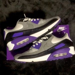 AIR MAX 90 GRAPE